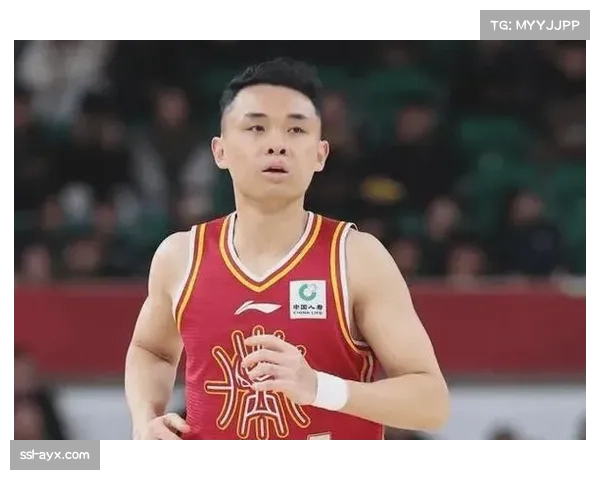 原帅连续命中高难度三分,山西队凭借其投射能力紧咬比分